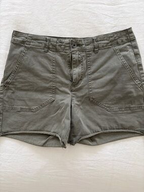 dylan Olive Utility Patch-Pocket Shorts